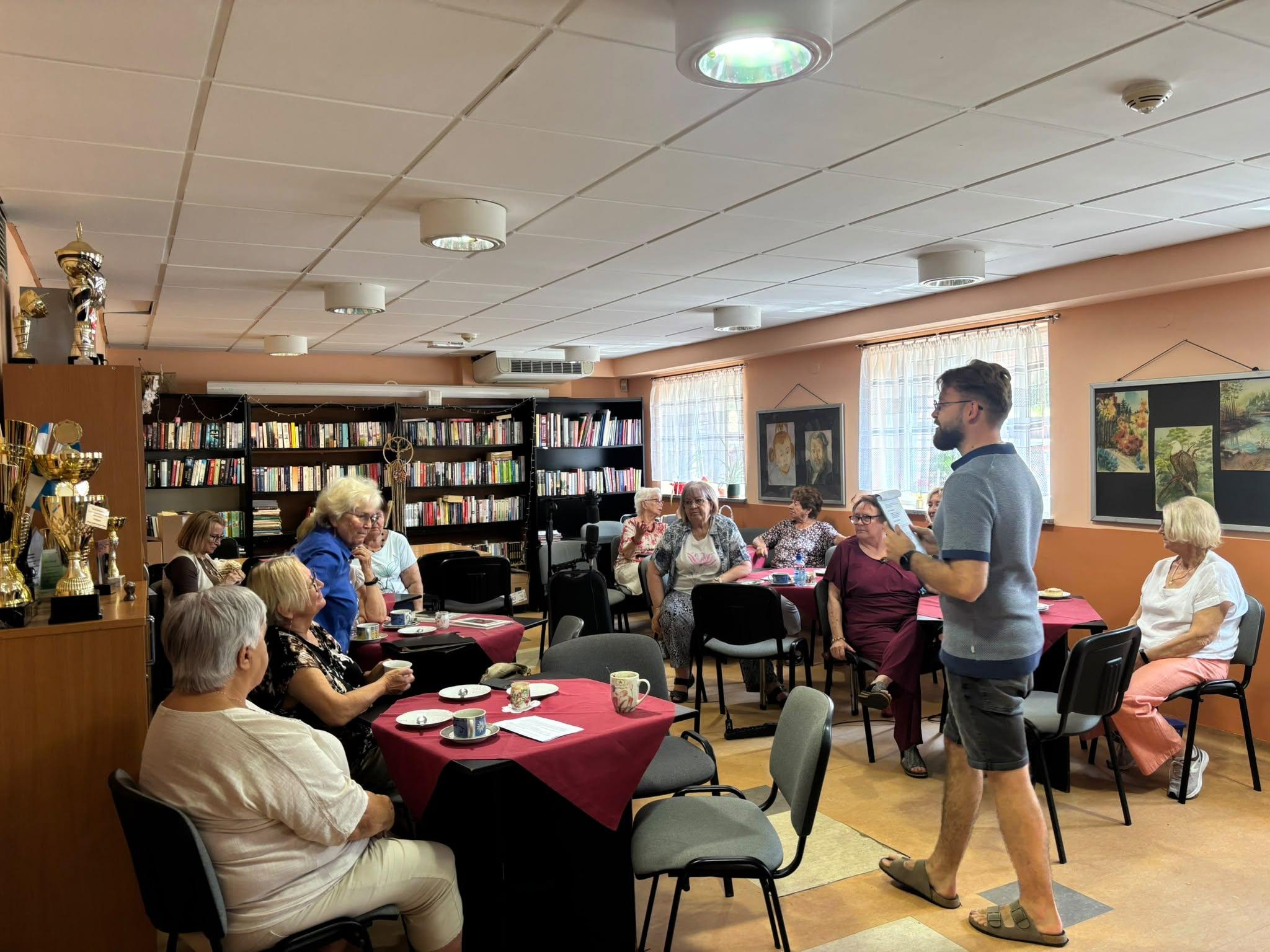 Project participants during a discussion about the memory of Solidarity